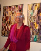 Ursula devant ses oeuvres
